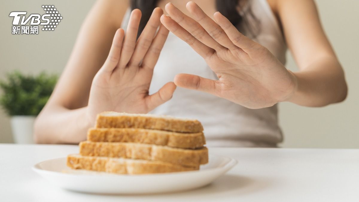 白澤卓二醫師表示，他在10多年前得知麩質的這些弊端後就不吃麵包了。（示意圖／達志影像Shutterstock）