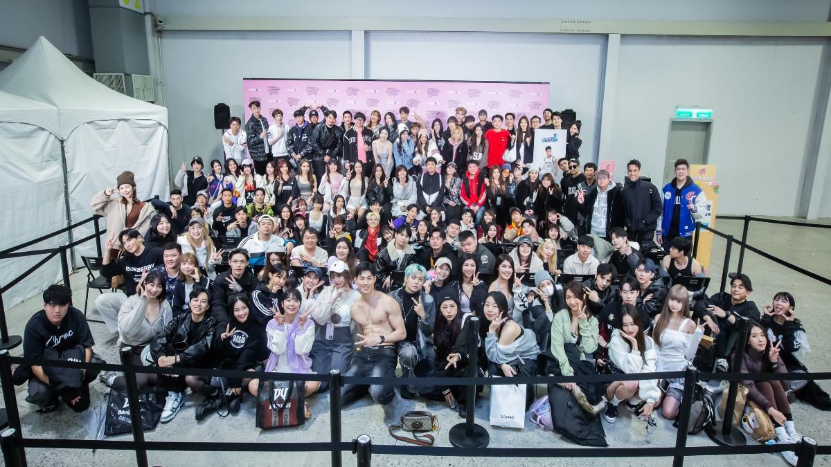 熠凱34歲生日吸引超過300位藝人、網紅齊聚祝賀。（圖／熠凱提供）