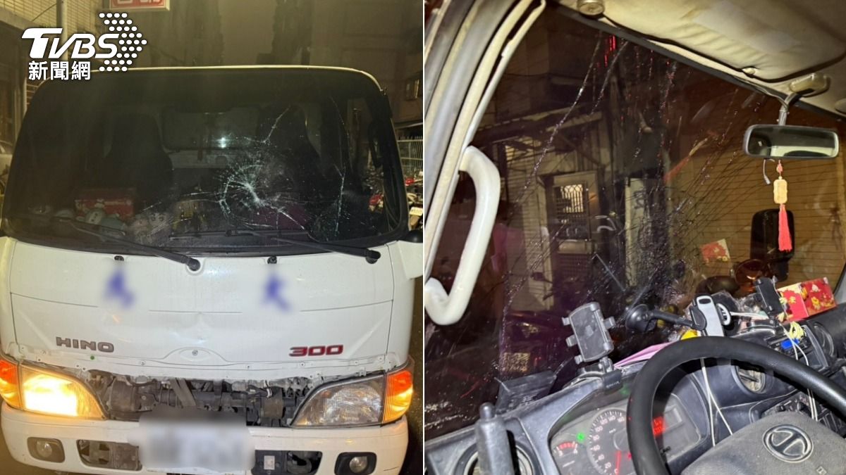 小貨車擋風玻璃被砸破。（圖／TVBS）