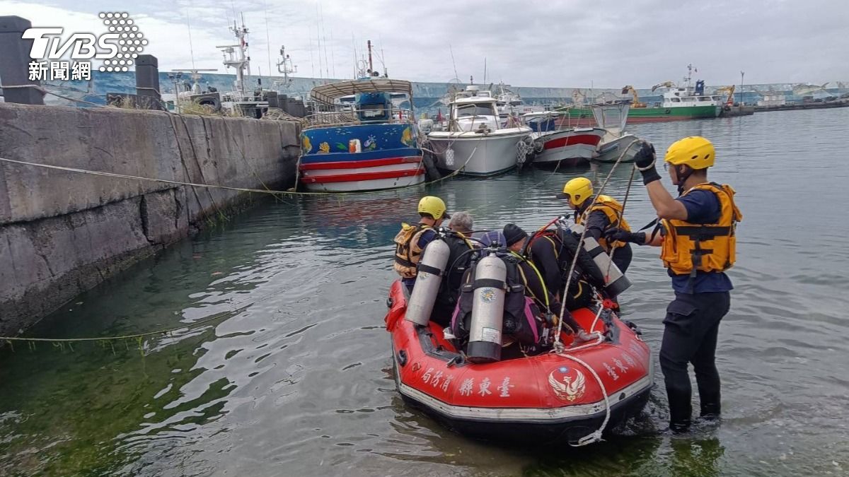 台東男子夜潛捕龍蝦未歸，海巡署出動救援。（圖／TVBS）