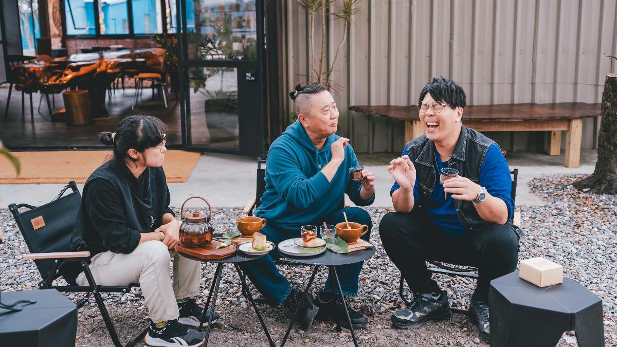 邵大倫（右）、邰智源造訪花蓮捨不得走。（圖／公視台語台提供）