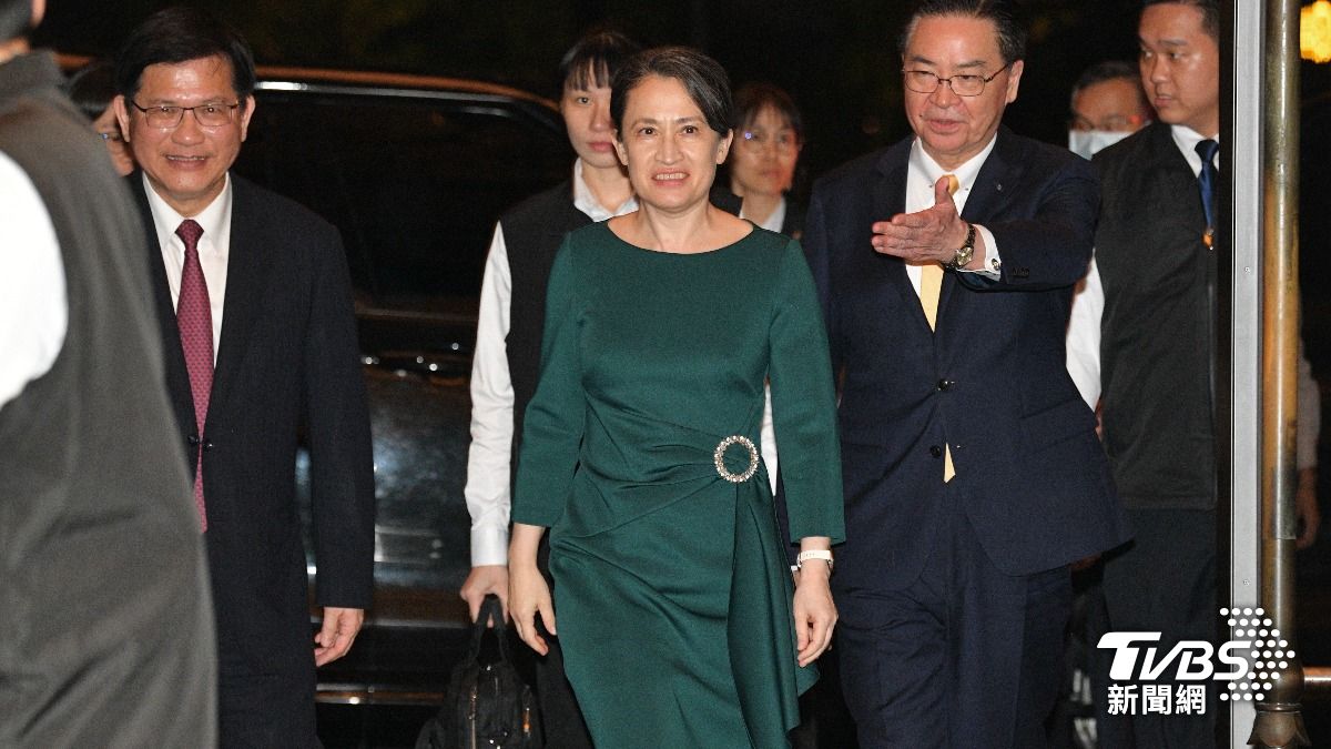 副總統蕭美琴以一襲綠色洋裝亮相。（圖／胡瑞麒攝）