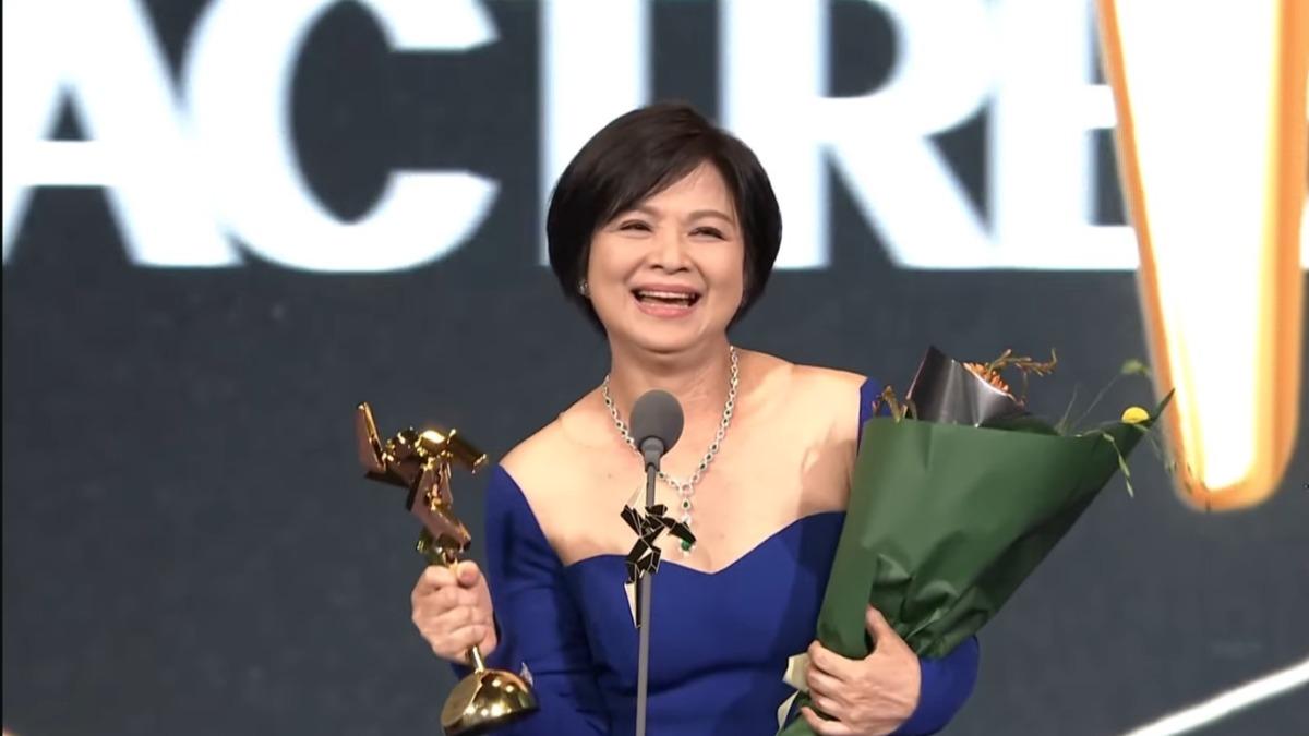 楊貴媚在亞洲電影大獎奪下最佳女配角。（圖／翻攝自亞洲電影大獎YT）