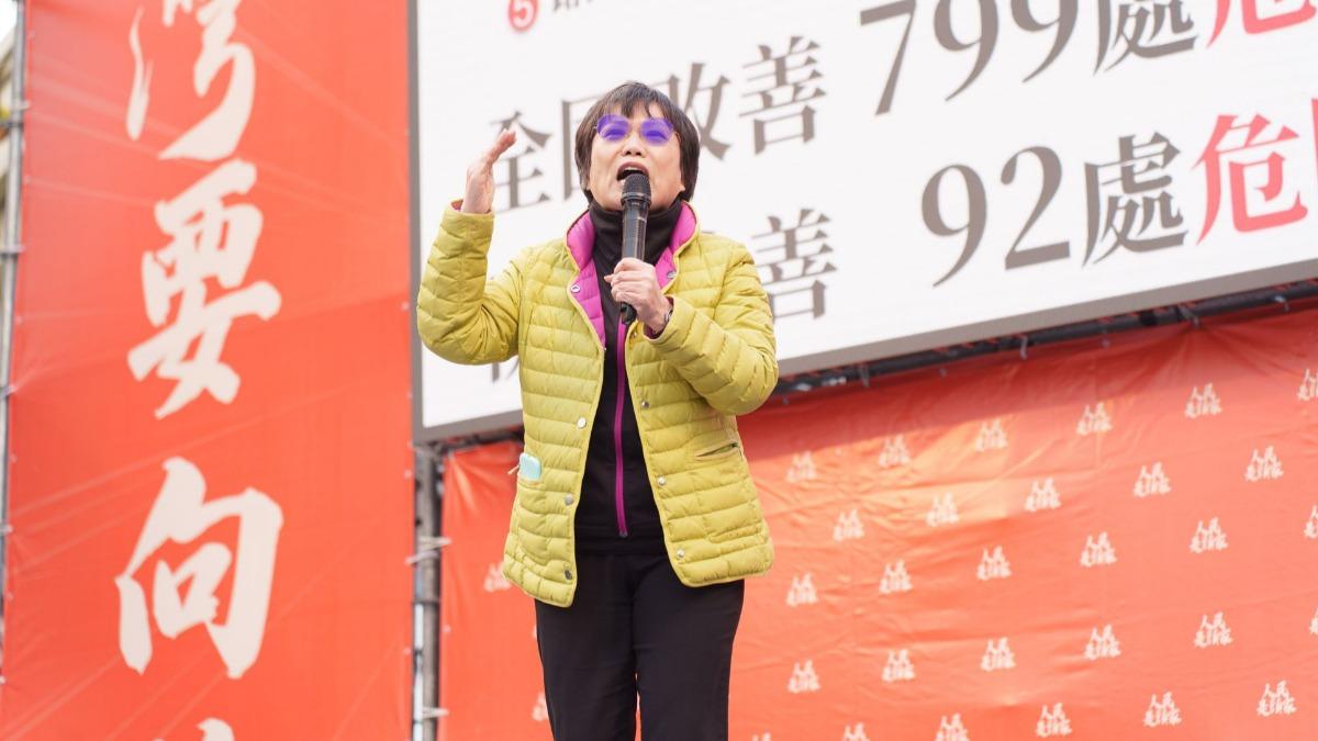 內政部長劉世芳昨天出席民進黨「人民是頭家」政策宣講會桃園場。（圖／民進黨提供）