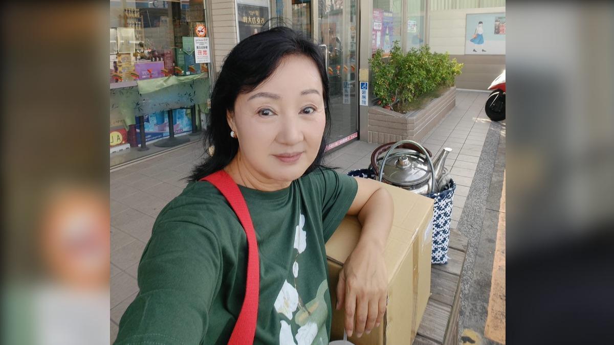 鮑正芳曾被家暴六年如今放下。(圖/摘自臉書)