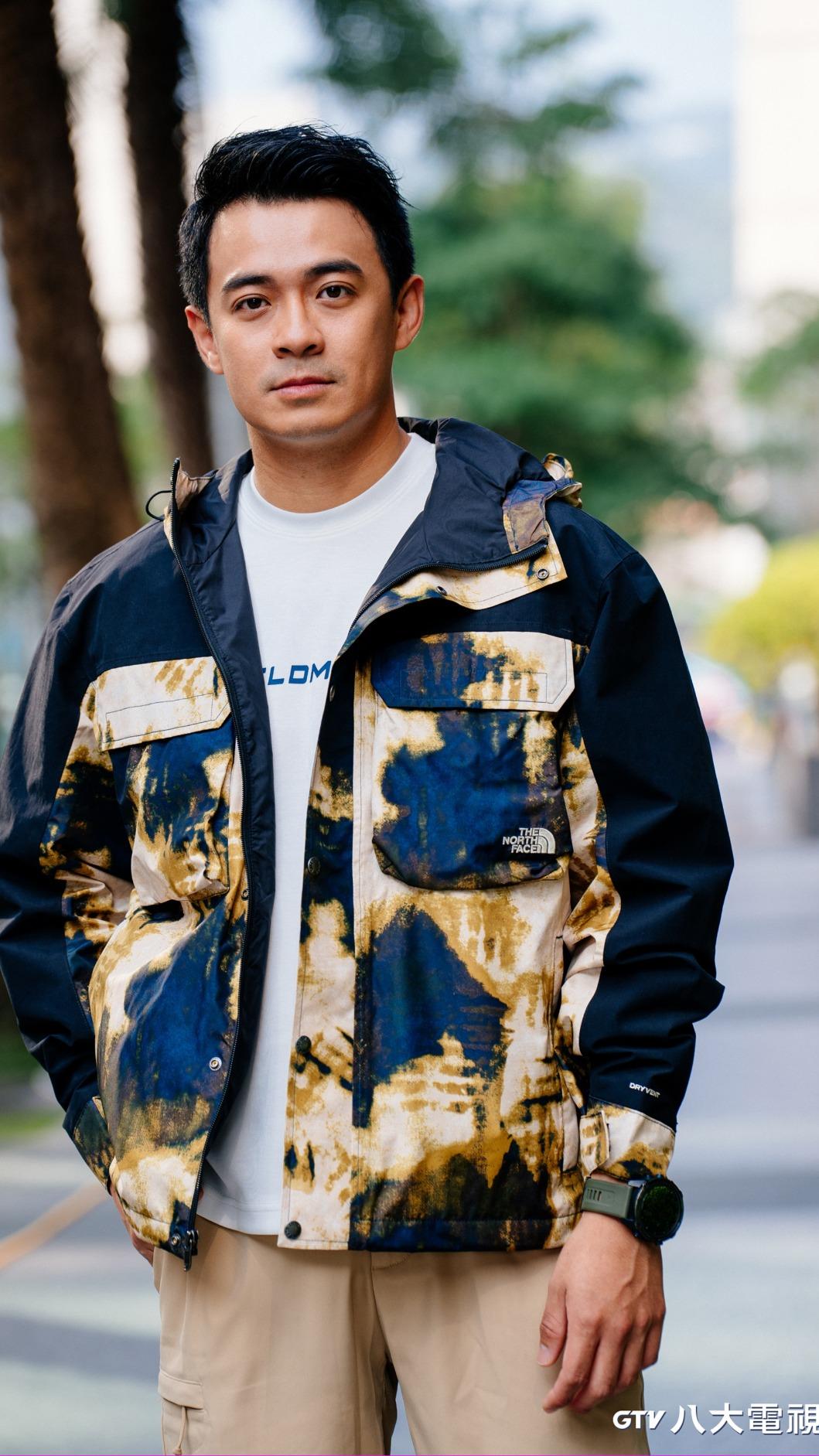 融融接下節目主持棒。（圖／八大提供）