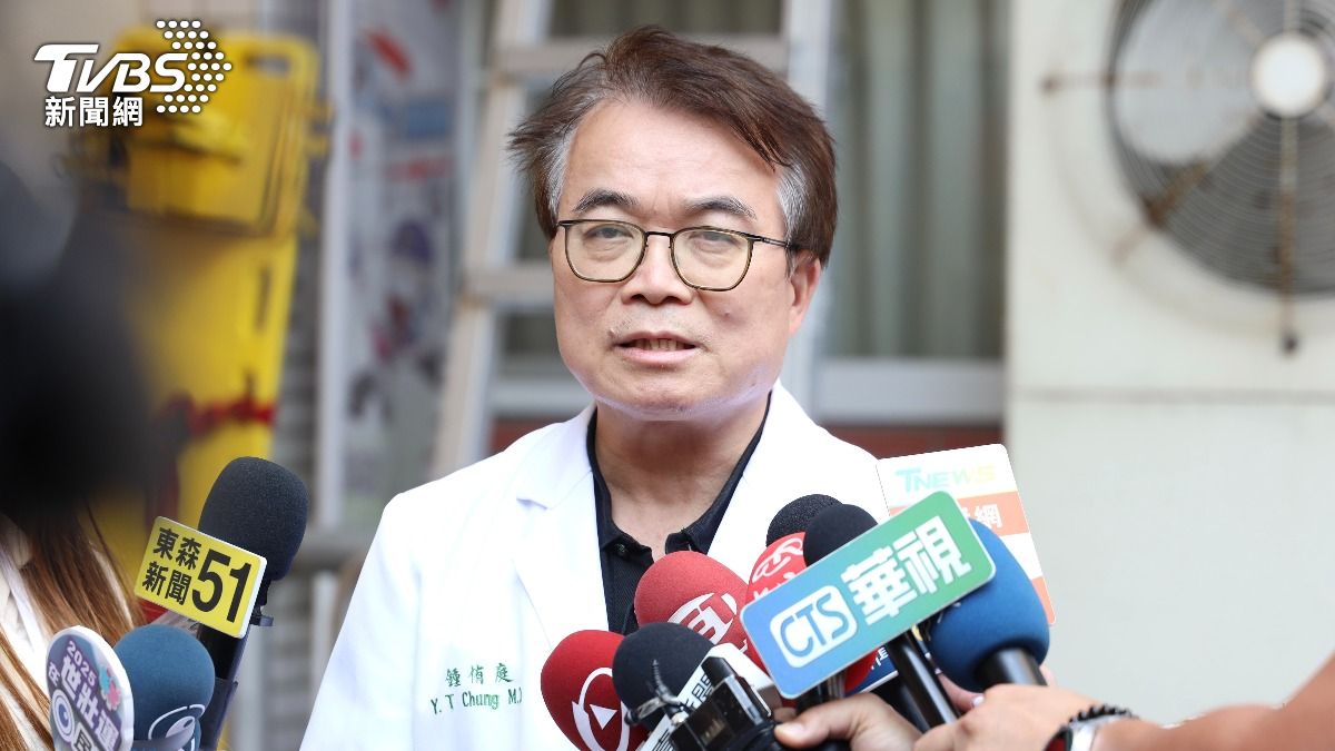 消防局醫療指導醫師召集人暨亞洲大學附設醫院急診部鍾侑庭主任。（圖／TVBS）