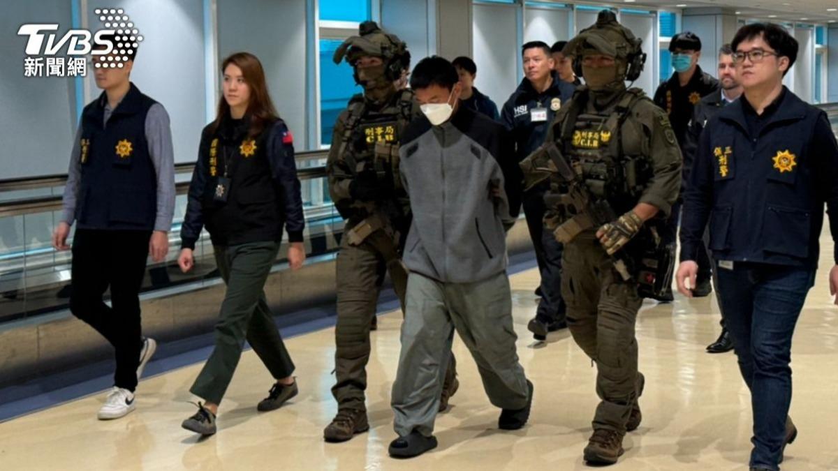 主嫌鍾男在美國被警方逮捕回國。（圖／TVBS）