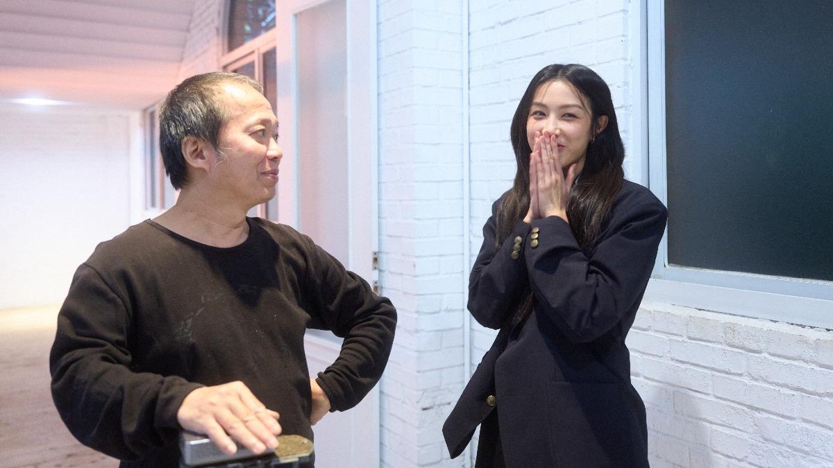 導演黃中平大讚游宇潼，讓她很害羞。（圖／經紀公司提供）