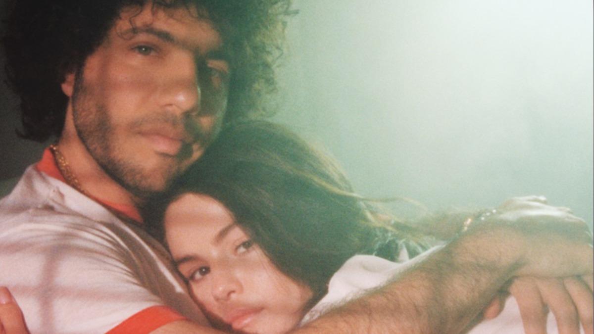 席琳娜和班尼於公於私密不可分。（圖／環球音樂提供）