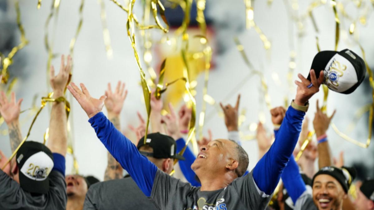 Apple TV+ 將推出MLB世界大賽紀錄片三部曲《成王在望》，帶領觀眾深入回顧2024年MLB世界大賽。（圖／Apple TV+ 提供）