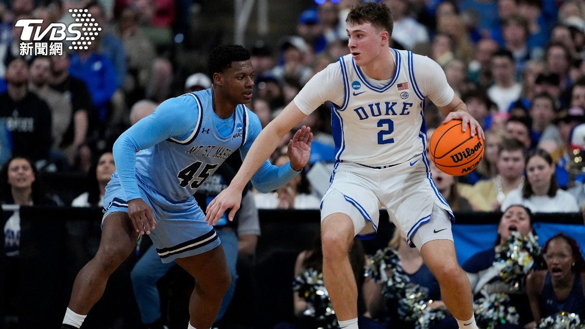 弗拉格今日小試身手22分鐘，就繳出14分7籃板4助攻2阻攻的全能成績單。（圖／達志影像美聯社）