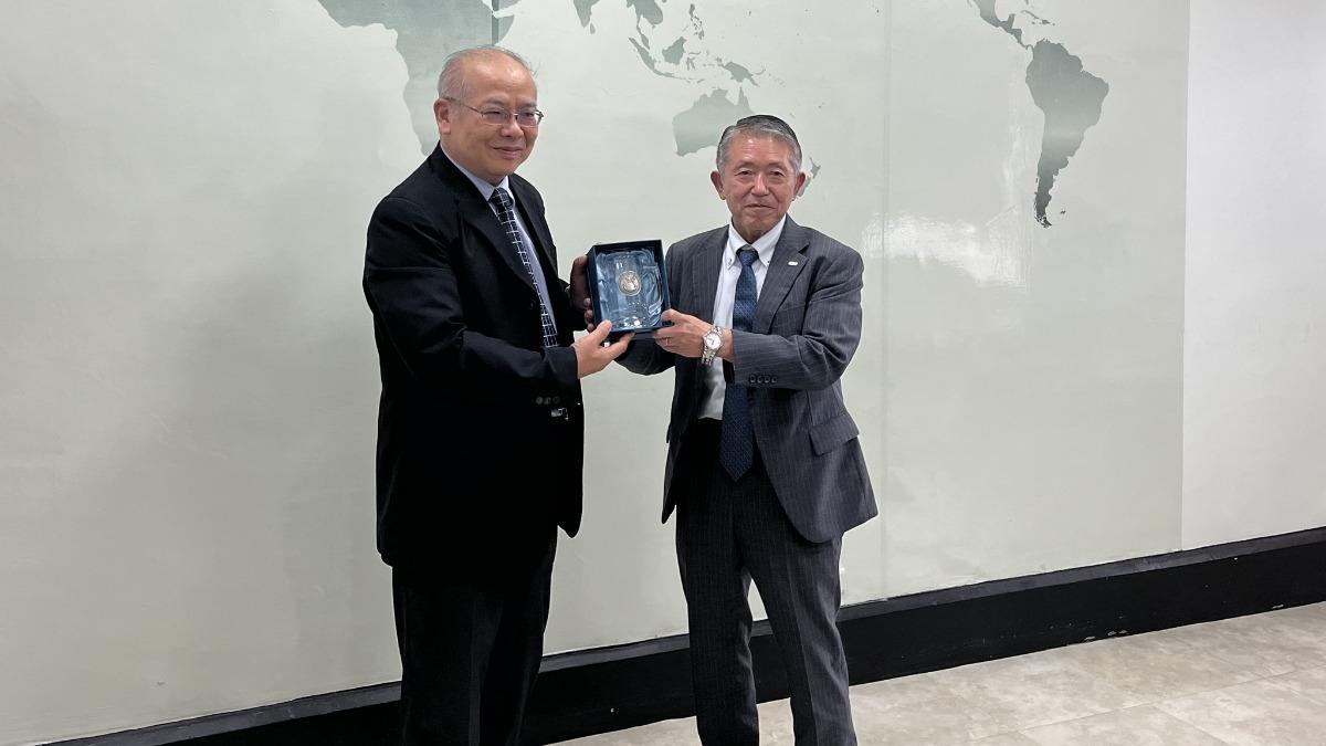 傳中共施壓前日本幕僚長岩崎茂「辭台顧問」 政院回應了