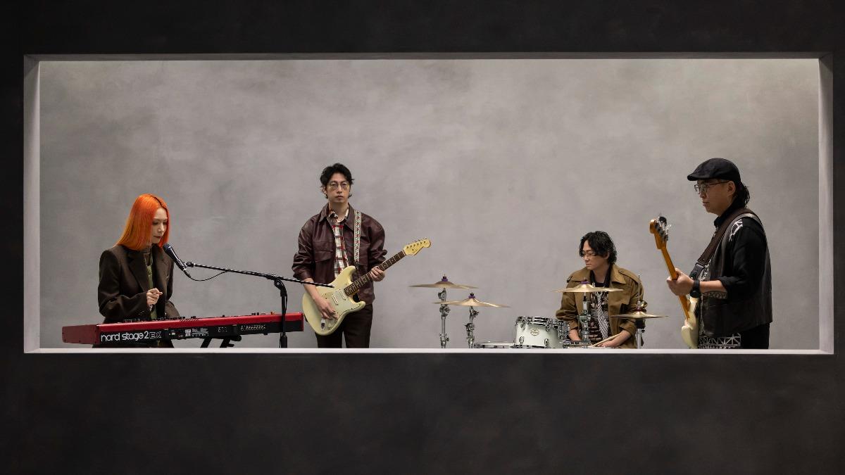 Tizzy Bac新歌歌名在致敬金獎美劇《絕命毒師》的一幕經典迷因哏。（圖／相信音樂提供）