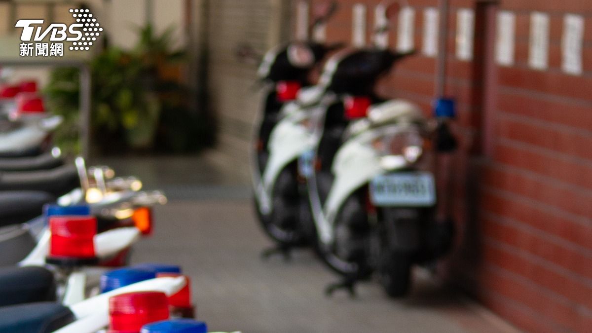 三重26歲周姓員警自轟身亡。（示意圖／Shutterstock達志影像）
