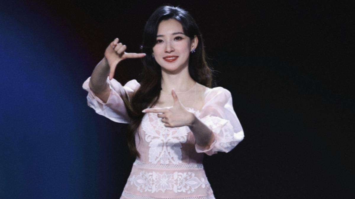 31歲美女主播馬凡舒是央視御用主持人，氣質出眾。（圖／摘自馬凡舒微博）