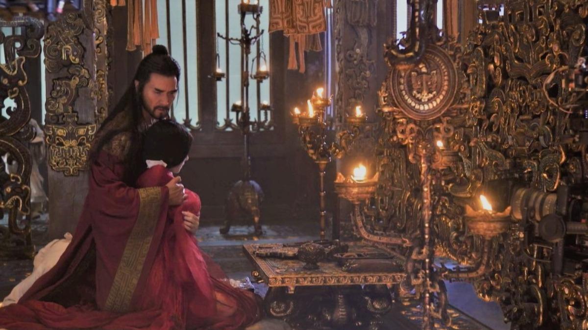 《封神三部曲》實景打造商朝宮殿。（圖／鴻聯國際提供）