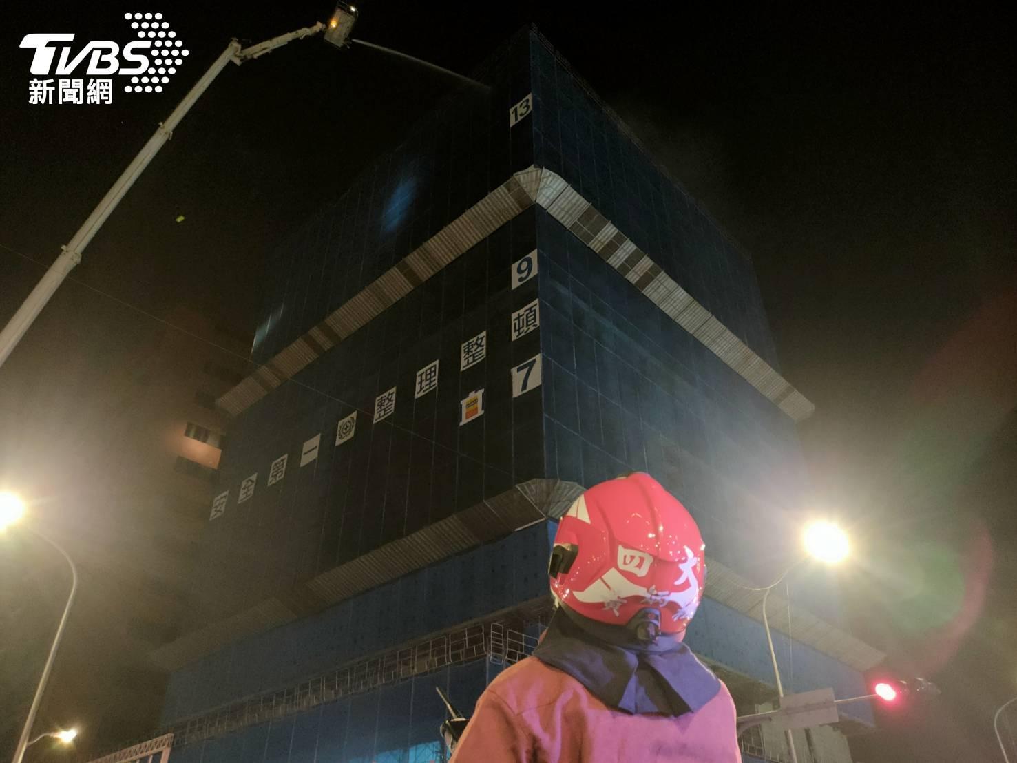 火勢順利被熄滅。（圖／TVBS）
