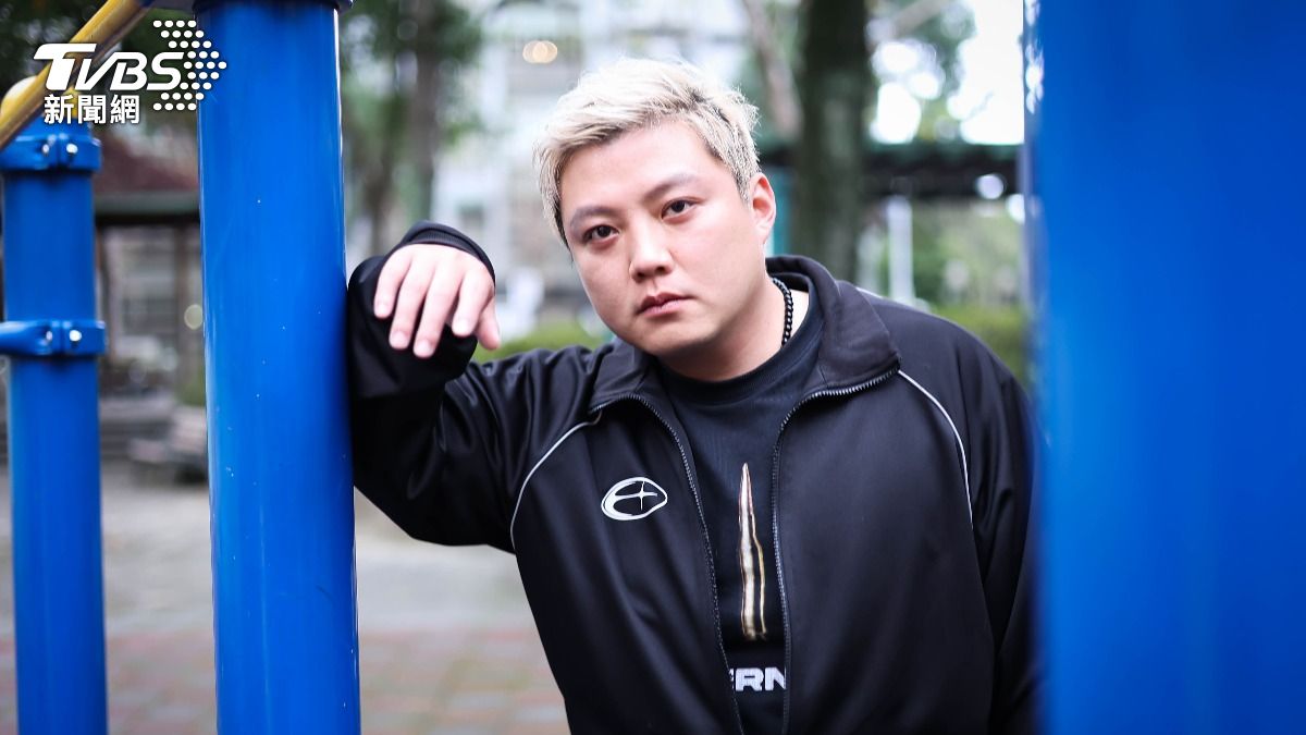 歐吉虎自「臭屁嬰仔」單飛，出道7年的他將推出個人專輯。（圖／張哲鳴攝）