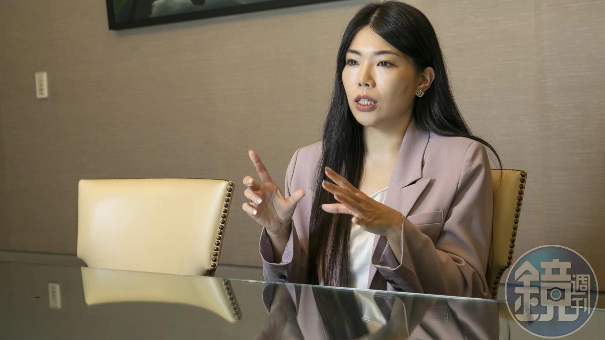 38歲的Ms. Selena認為房地產可攻可守，好地段合法隔套收租，坐收穩定現金流。（圖／鏡週刊）