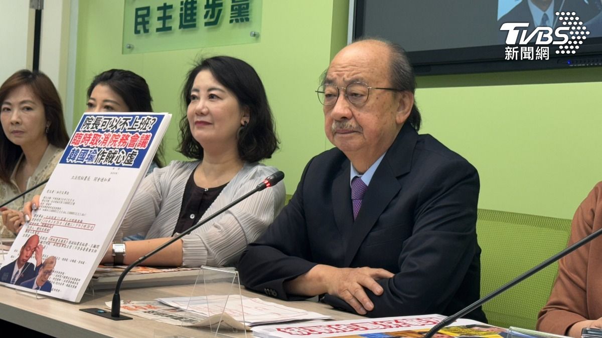 柯建銘說昨晚已和王世堅溝通立院甲動一事，「動員不來怎打仗」。（圖／劉庭宇攝）
