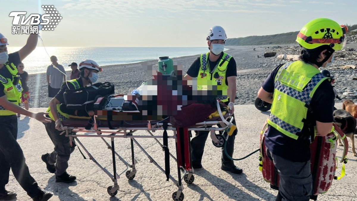 婦人在七星潭水域發生溺水。（圖／TVBS）