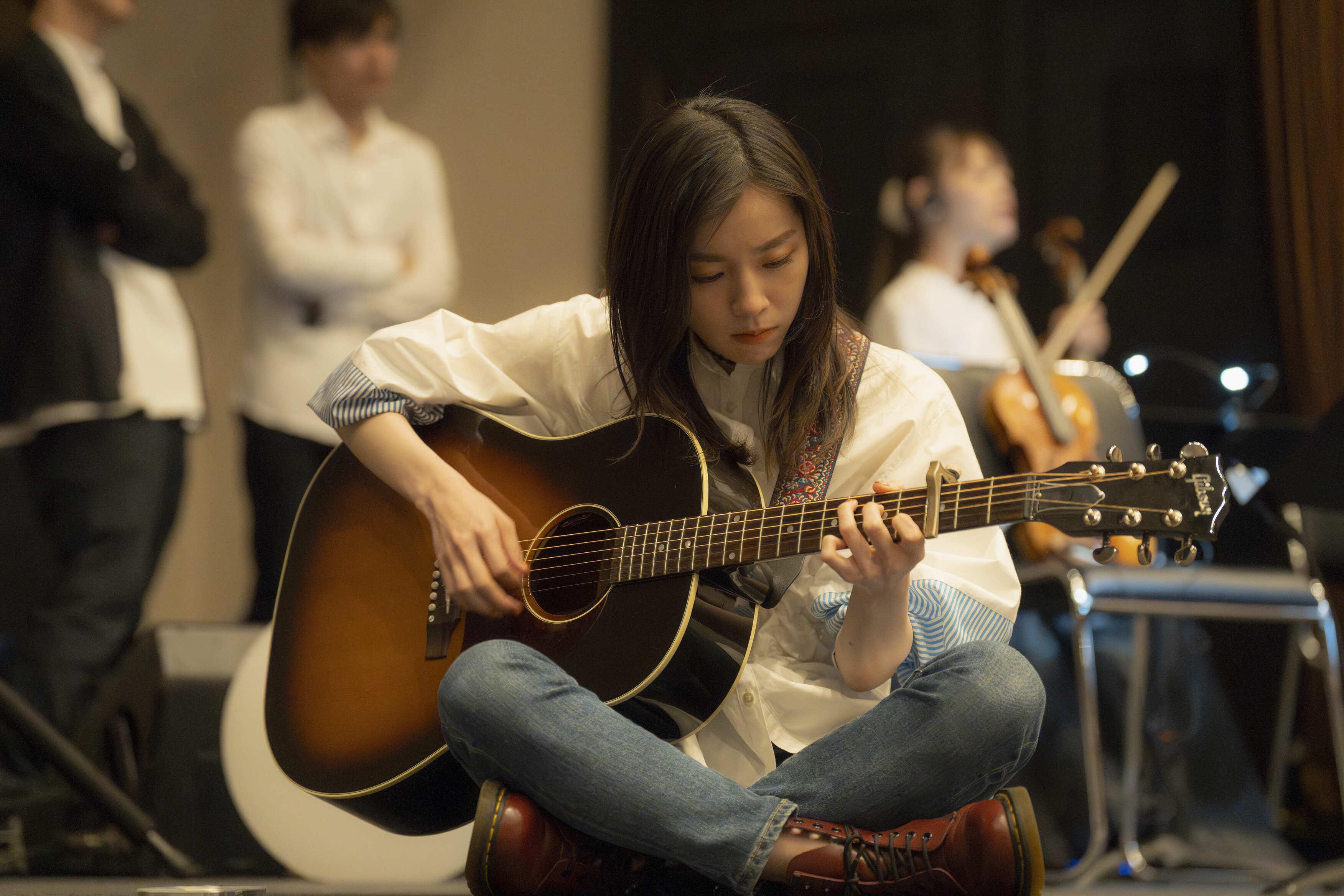 milet透過角色的心境去創作，寫出兩首電影專屬歌曲，成果令導演驚豔。（圖／甲上娛樂提供）