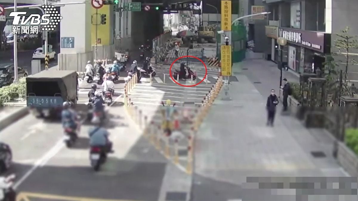 陳姓失聯移工拒檢盤查後加速逃逸。（圖／TVBS）