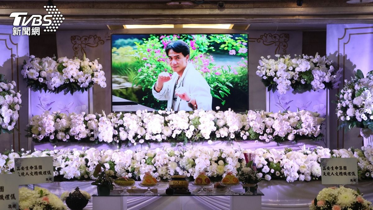 張振寰遺照。（圖／張哲鳴攝）