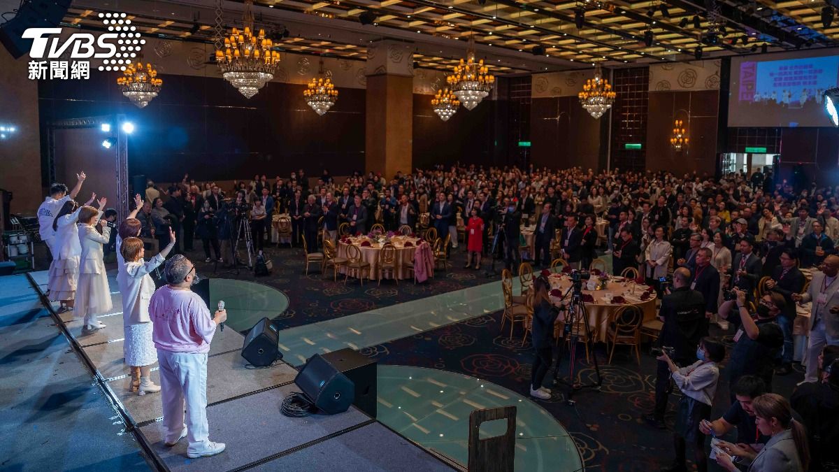 700多位基督教領袖代表出席台北城市祈禱餐會。（圖／TVBS）