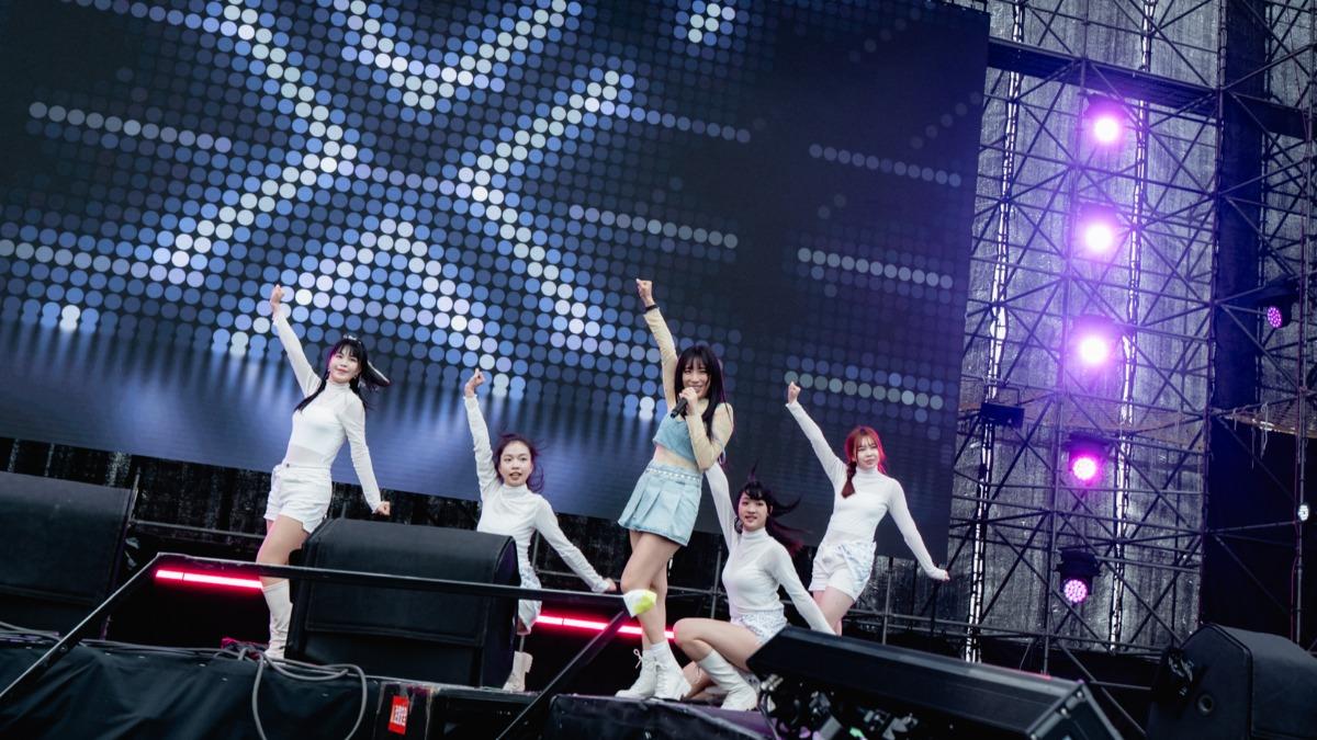 梁舒涵誠意十足，特地帶4位舞者伴舞。（圖／寬寬整合行銷提供）