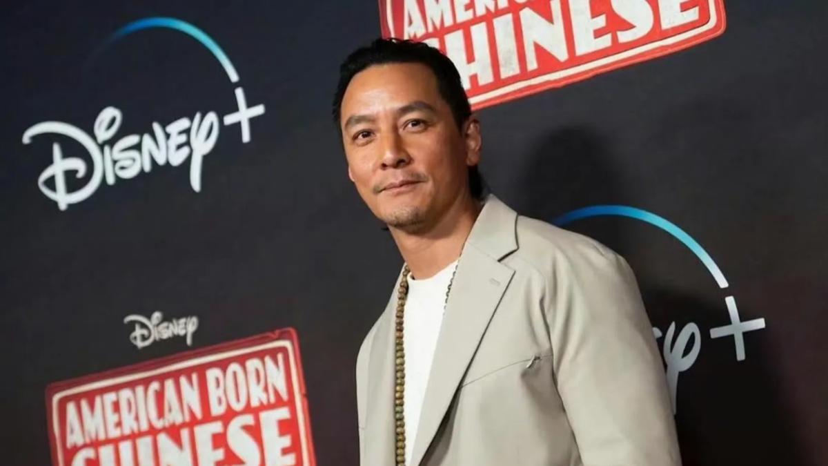 吳彥祖在飛機上遇到沒水準的乘客，氣到他在社群po文開罵。（圖／翻攝自吳彥祖微博）