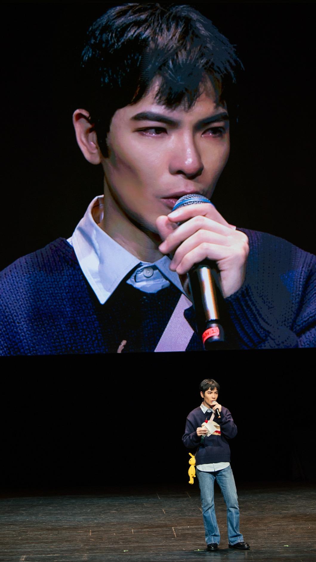 蕭敬騰想到愛貓哭了。（圖／華納音樂Ｘ寬魚國際提供）