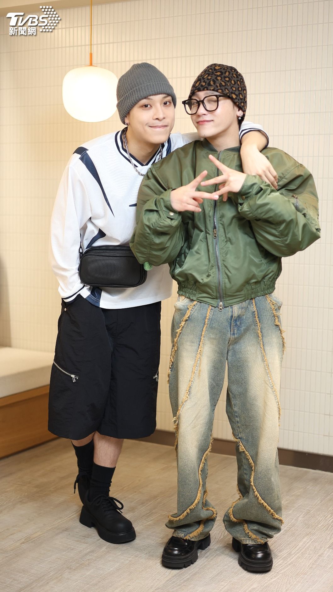 洪暐跟小潘私下感情相當好。（圖／張哲鳴攝）