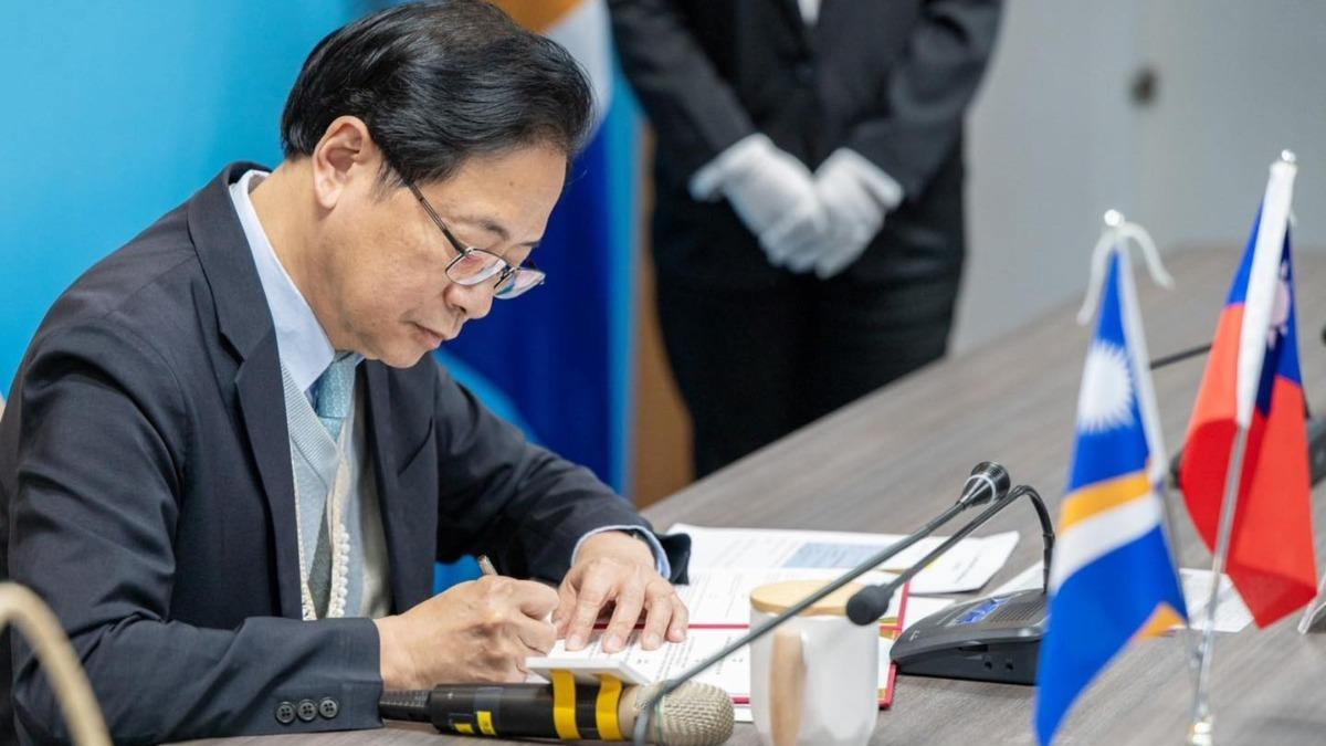 張善政致電竹竹苗首長籲聯手因應對等關稅衝擊。（圖／翻攝自張善政臉書粉專）