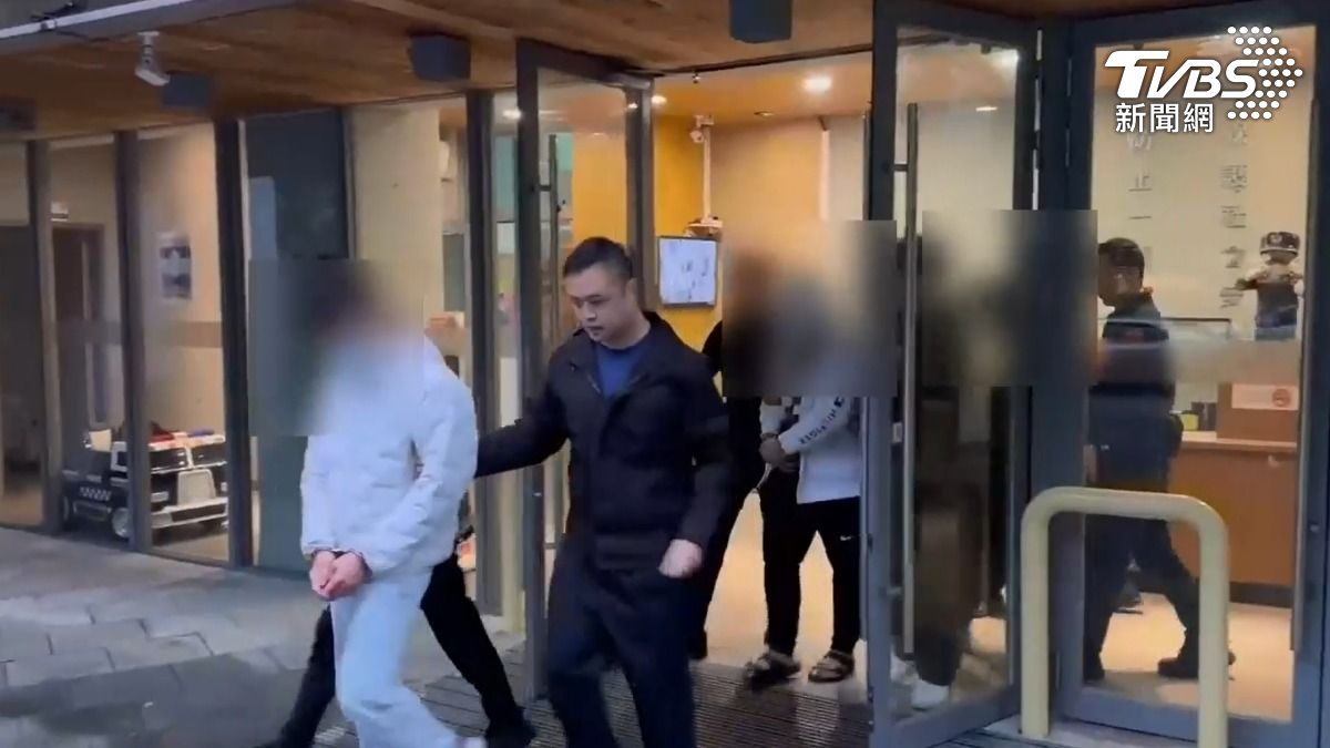 警方將3名詐團成員移送法辦。（圖／TVBS）