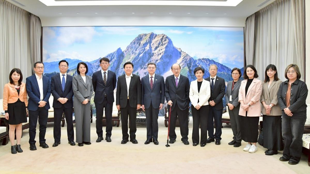 Premier Cho seeks unity against US 32% tariff measure (Provided by the Executive Yuan) Taiwan cabinet approves multi-billion dollar tariff shield
