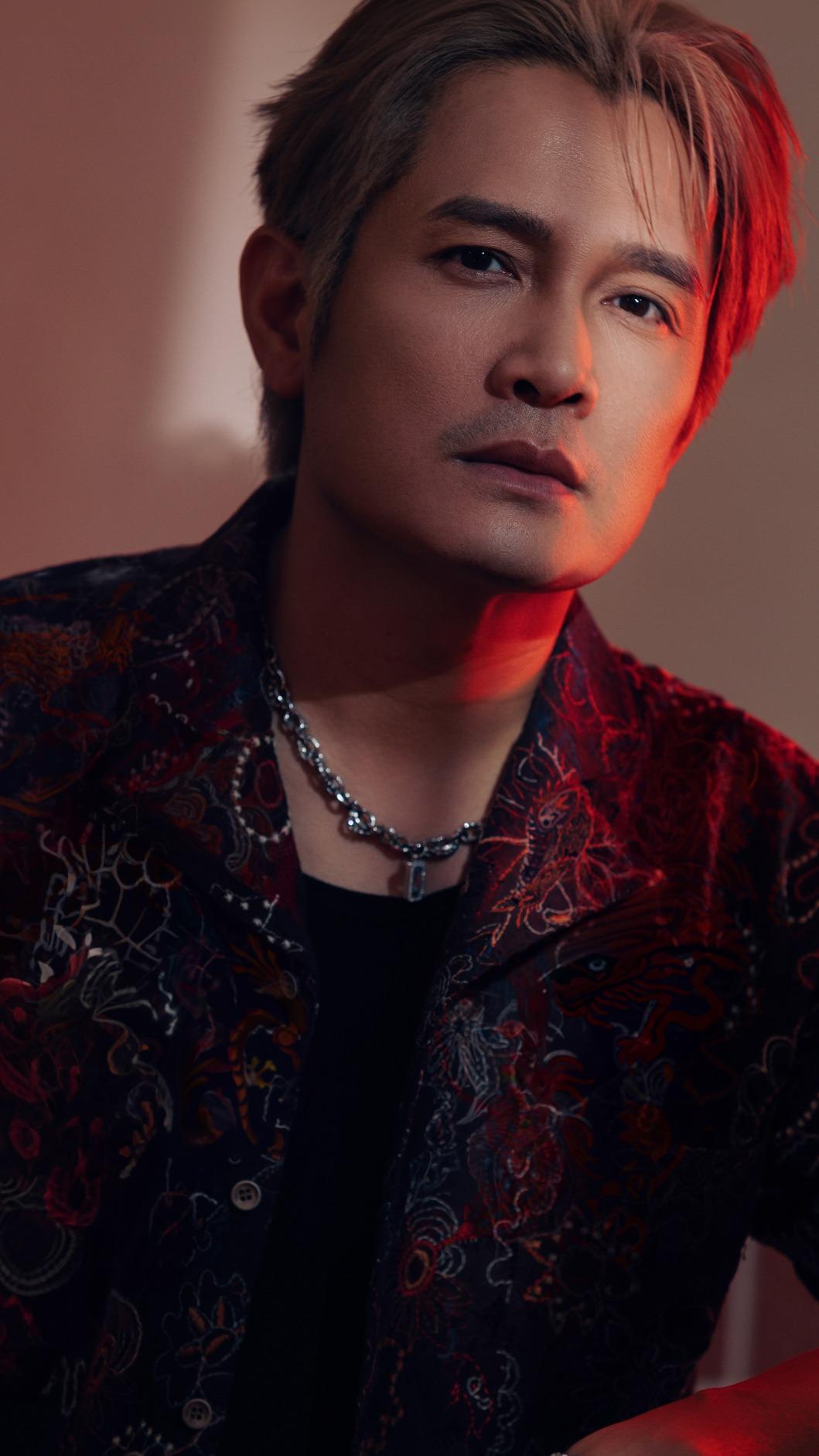 去年推出台語專輯的羅文裕，今年將升格三寶爸。（圖／時刻娛樂提供）