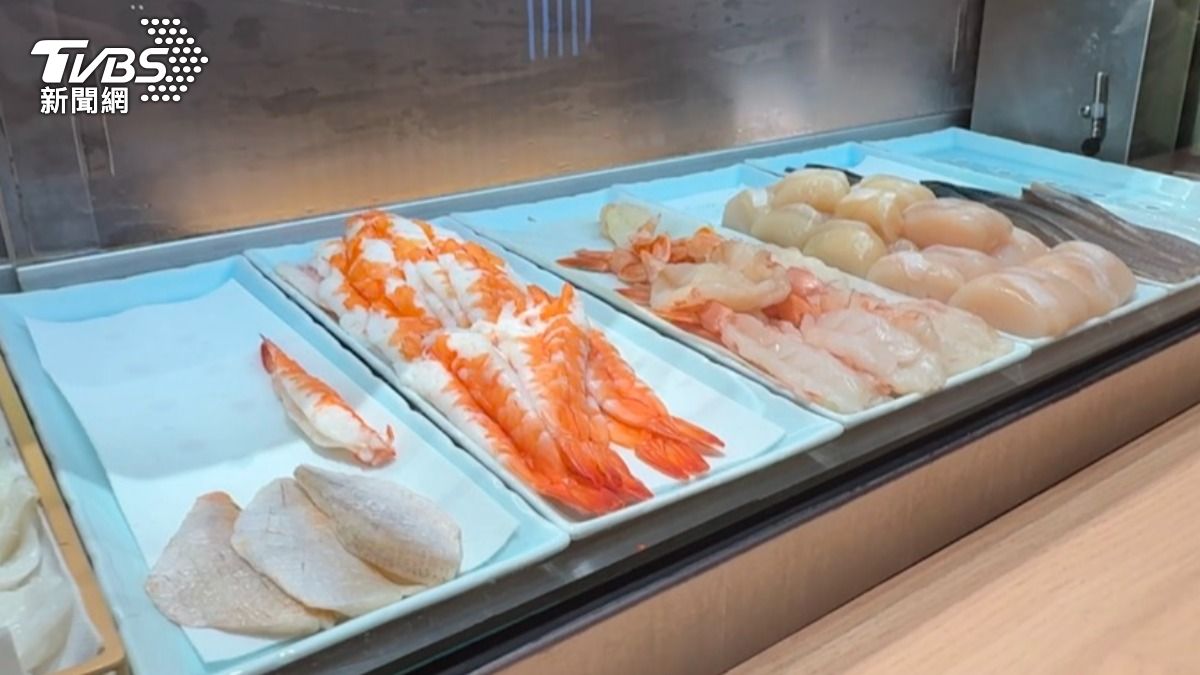 海鮮食材從日本空運來台。（圖／陳祁攝）