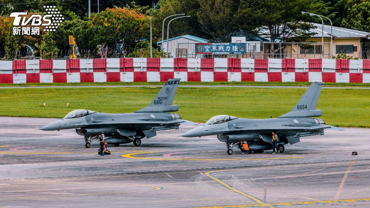 空軍夫妻檔軍官孫緯與劉芸雅長期為中共情工單位刺蒐國防機密。（示意圖，與事件無關／shutterstock達志影像）