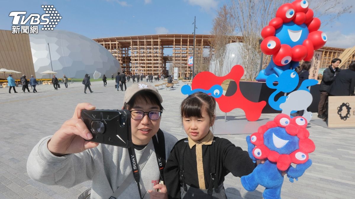 大阪萬國博覽會（大阪世博）4月13日即將開幕，吸引日本各地民眾朝聖。（圖／達志影像美聯社）