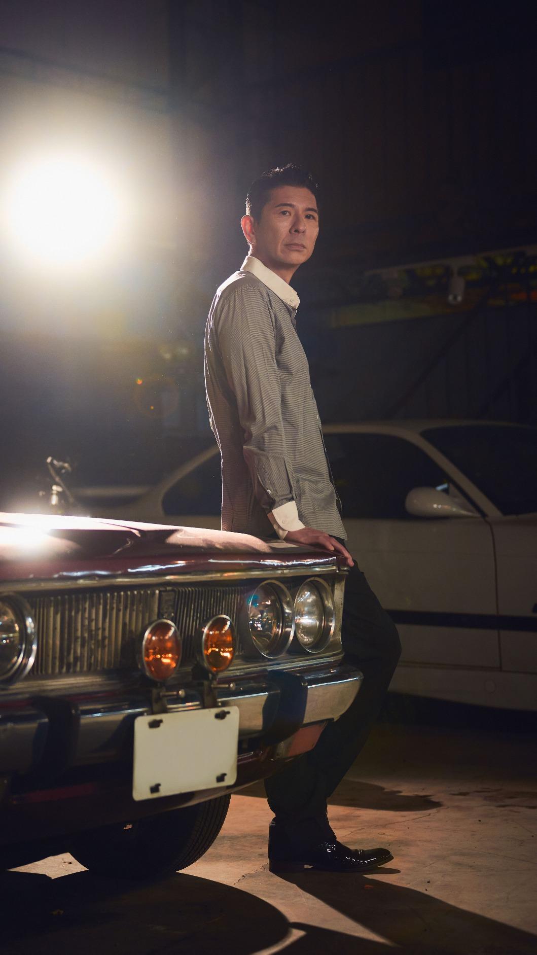 荒山亮笑說自己的師父是鄭進一，難忘2人首次合作的狀況。（圖／時刻娛樂提供）