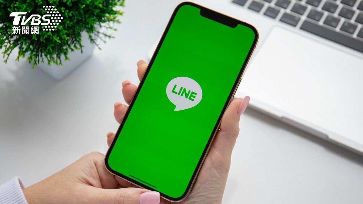LINE推出了全新的「再次登入」功能，無論是帳號被盜或不小心登出，都能幫你輕鬆找回帳號。（示意圖／shutterstock達志影像） 
