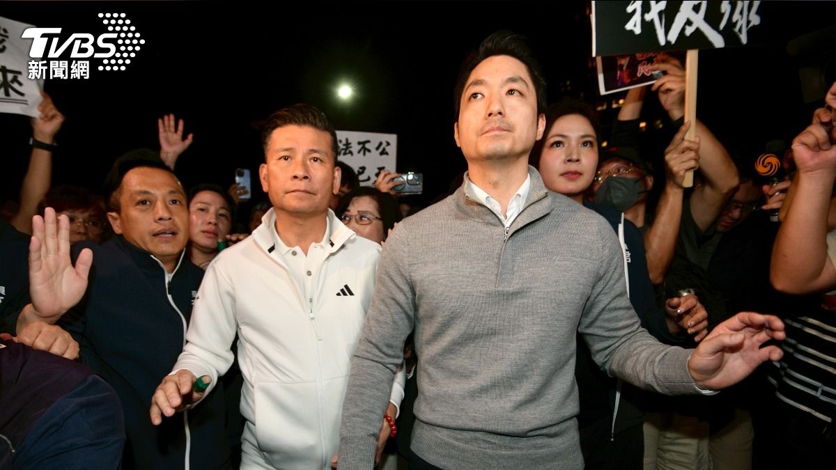 台北市長蔣萬安（灰衣）。（圖／胡瑞麒攝）