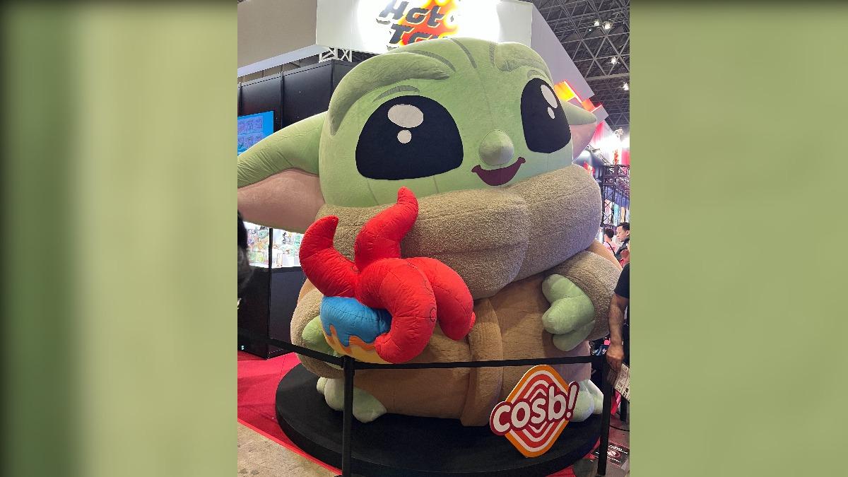 「尤達寶寶」是星戰慶典最為熱銷的商品，現場有粉絲表示必須事先搶預購才能買到周邊商品。（圖／記者陳建嘉攝影）