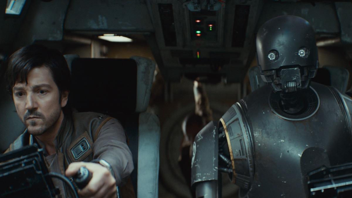 《安道爾》第二季將有更多人類與機器人共同對抗強敵的動作特技場面。（圖／盧卡斯影業提供）