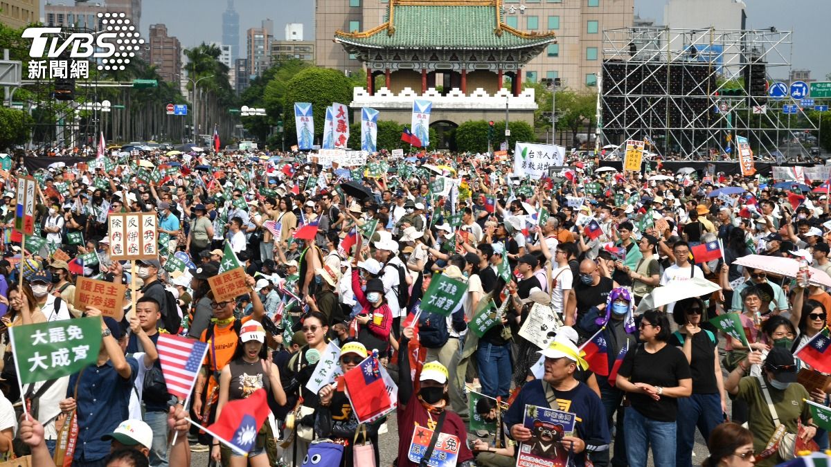 現場人潮。（圖／胡瑞麒攝）