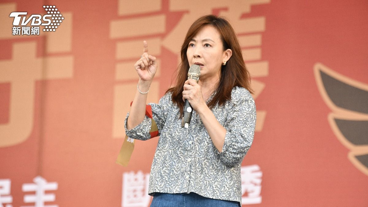 民進黨立委郭昱晴嗆國民黨立委王鴻薇「閉著眼睛都相信你會被罷免」。（圖／胡瑞麒攝）