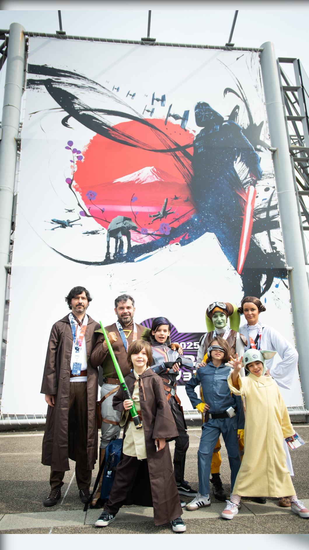 今年在東京舉辦的「星戰慶典」充滿日式流行文化風格。（圖／盧卡斯影業提供）