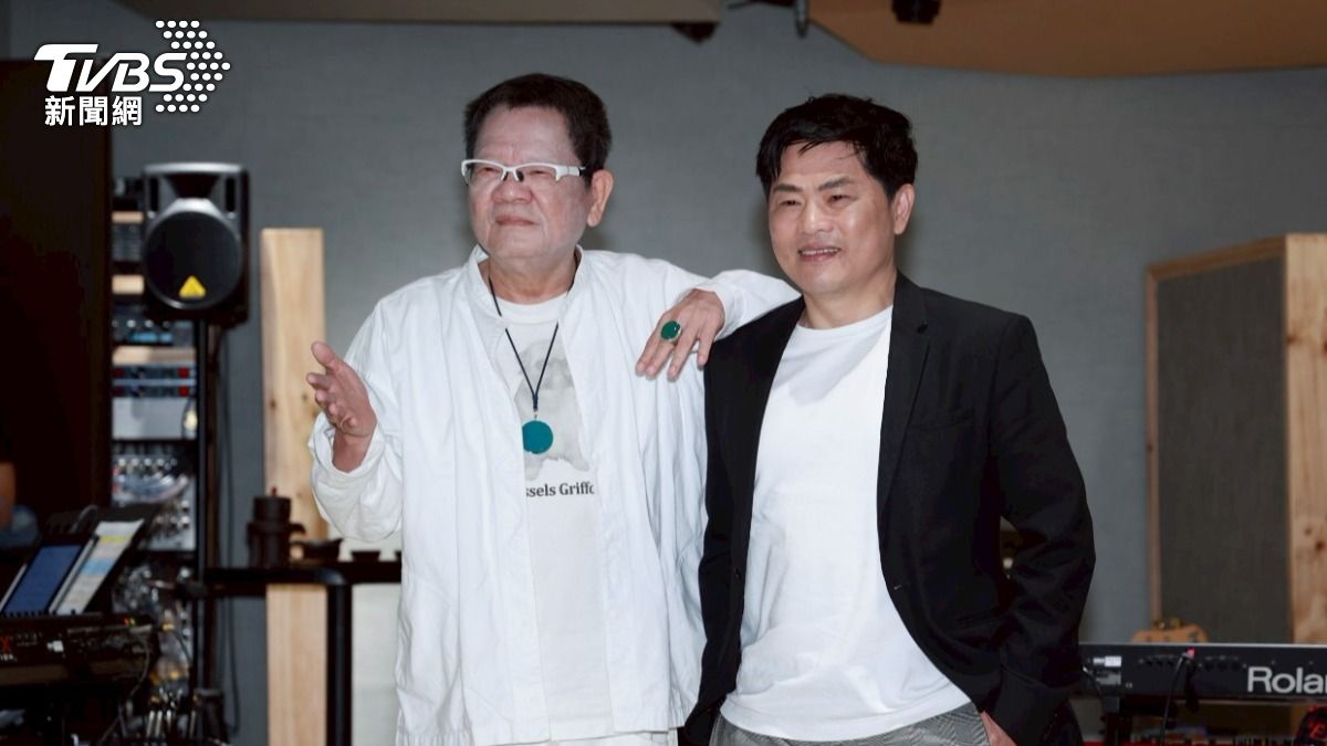 鄭進一跟蘇明淵進行彩排。（圖／趙世平攝）